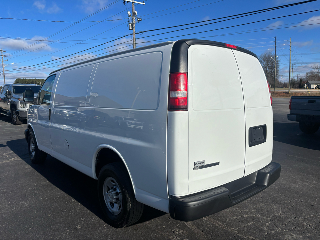 Chevrolet Express Cargo Van RWD 2500 135" 2017