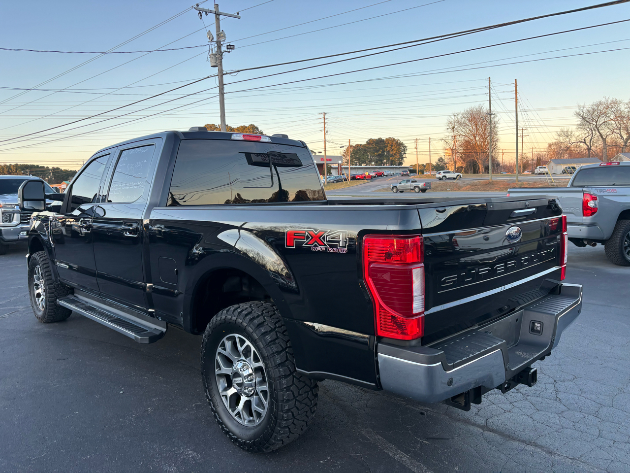 Ford Super Duty F-250 SRW Lariat 4WD Crew Cab 6.75' Box 2021
