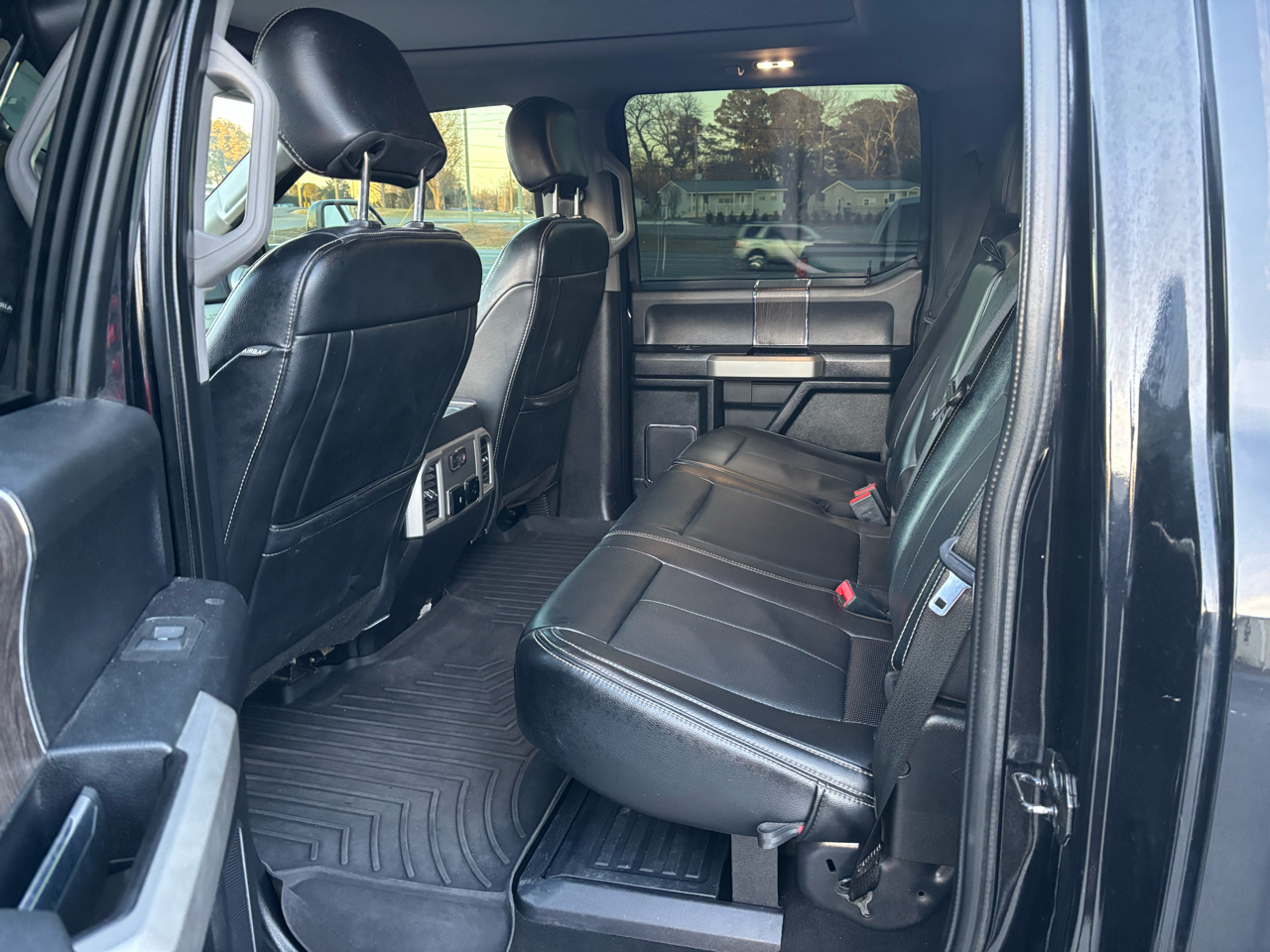 Ford Super Duty F-250 SRW Lariat 4WD Crew Cab 6.75' Box 2021