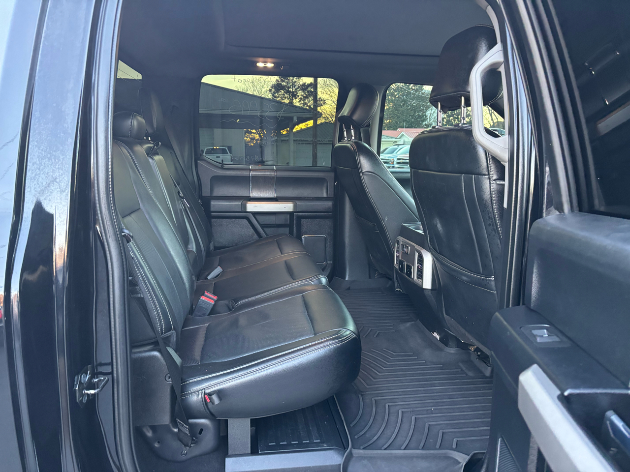 Ford Super Duty F-250 SRW Lariat 4WD Crew Cab 6.75' Box 2021