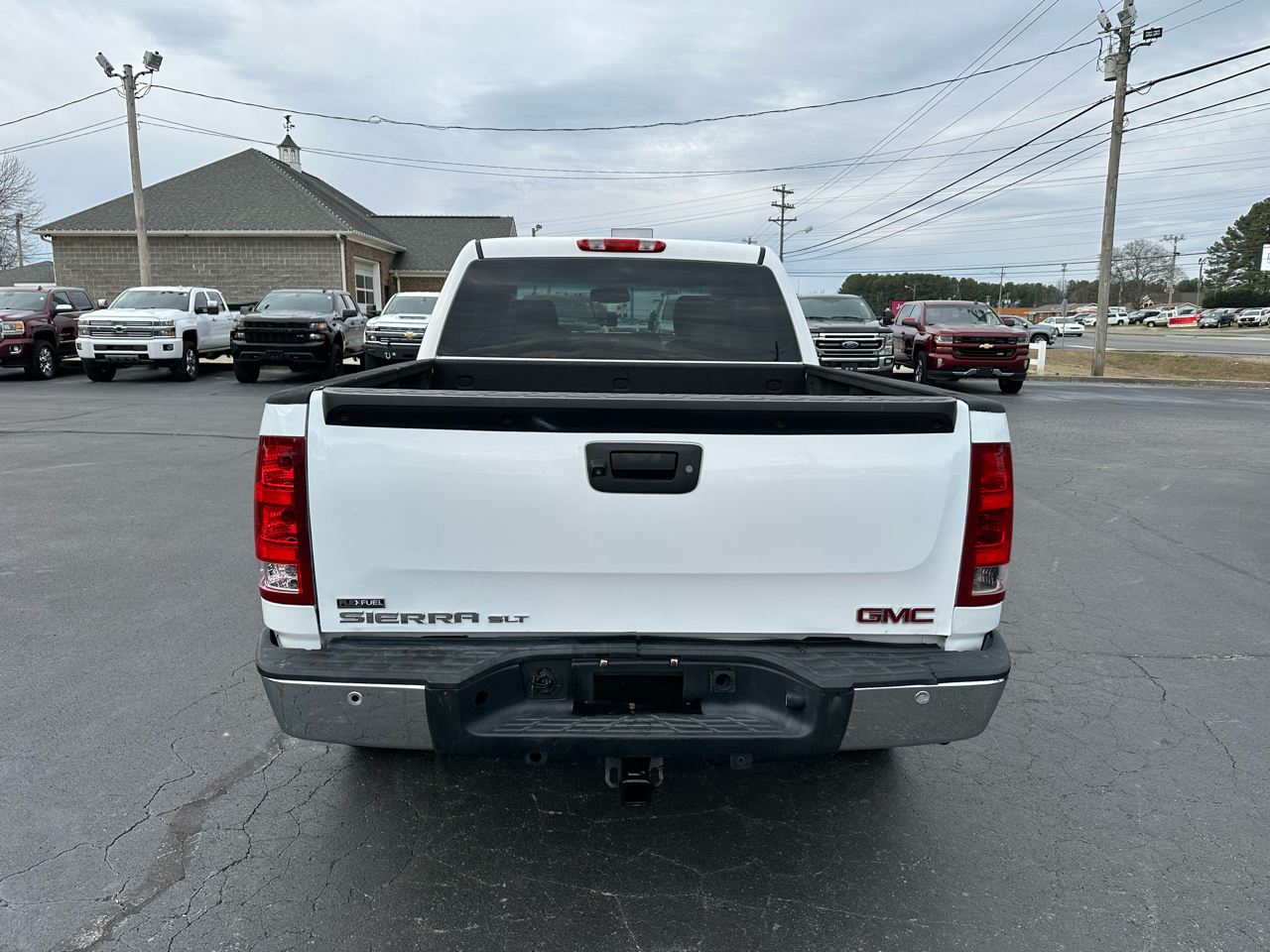 GMC Sierra 1500 4WD Crew Cab 143.5" SLT 2009