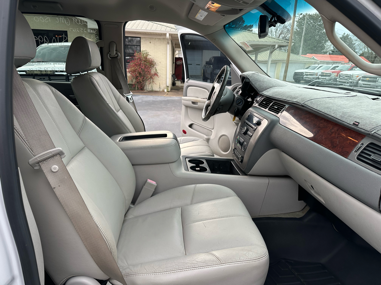 GMC Sierra 1500 4WD Crew Cab 143.5" SLT 2009