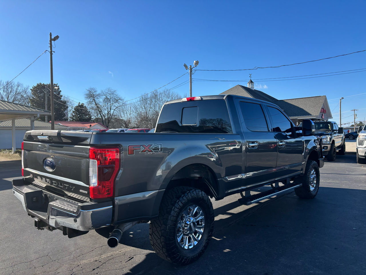 Ford Super Duty F-250 SRW Lariat 4WD Crew Cab 6.75' Box 2017
