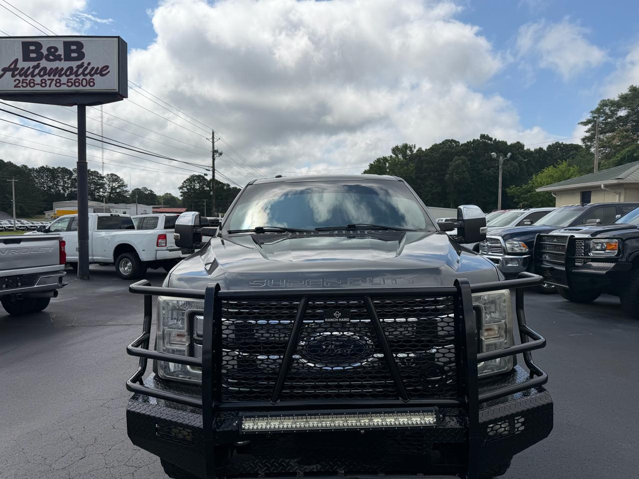 Ford Super Duty F-250 SRW Lariat 4WD Crew Cab 6.75' Box 2017