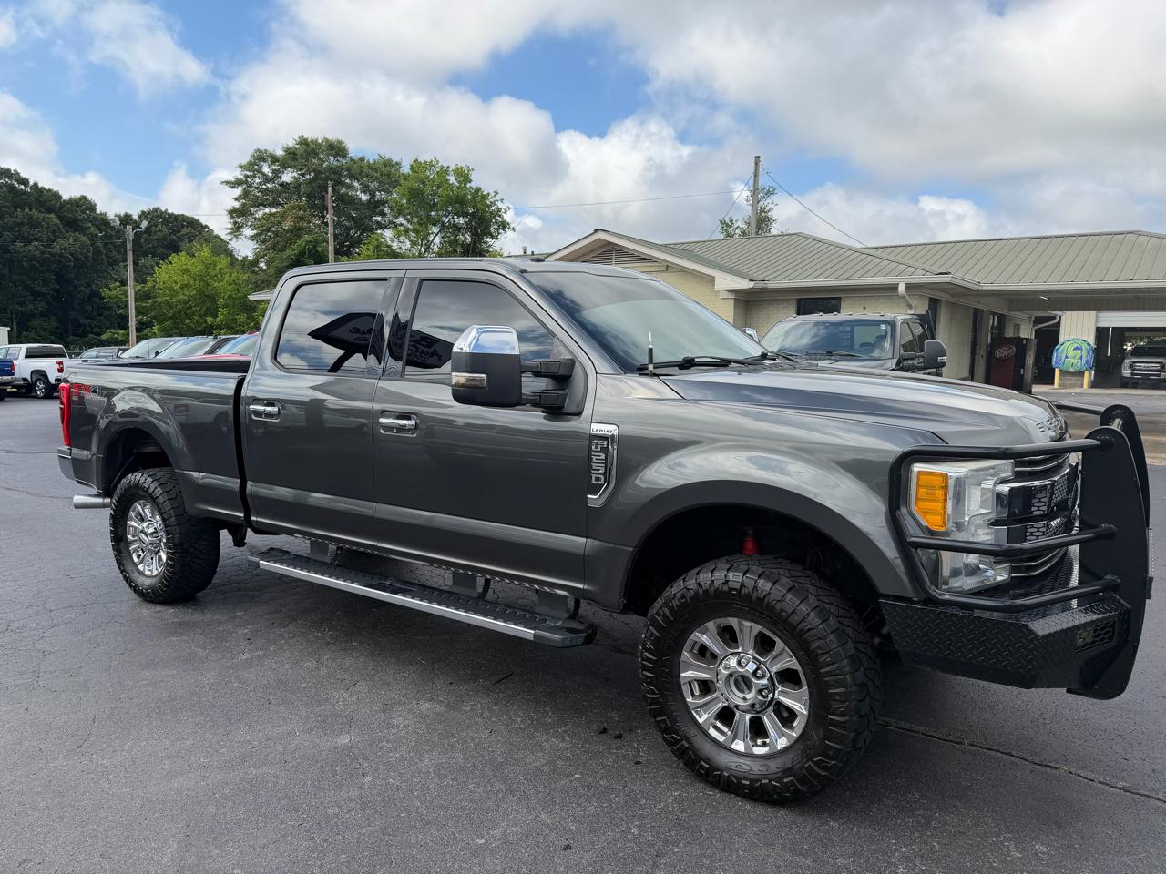 Ford Super Duty F-250 SRW Lariat 4WD Crew Cab 6.75' Box 2017