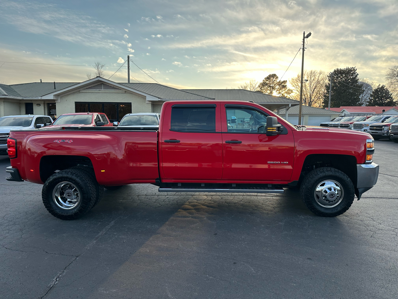 Chevrolet Silverado 3500HD 4WD Crew Cab 167.7" Work Truck 2016