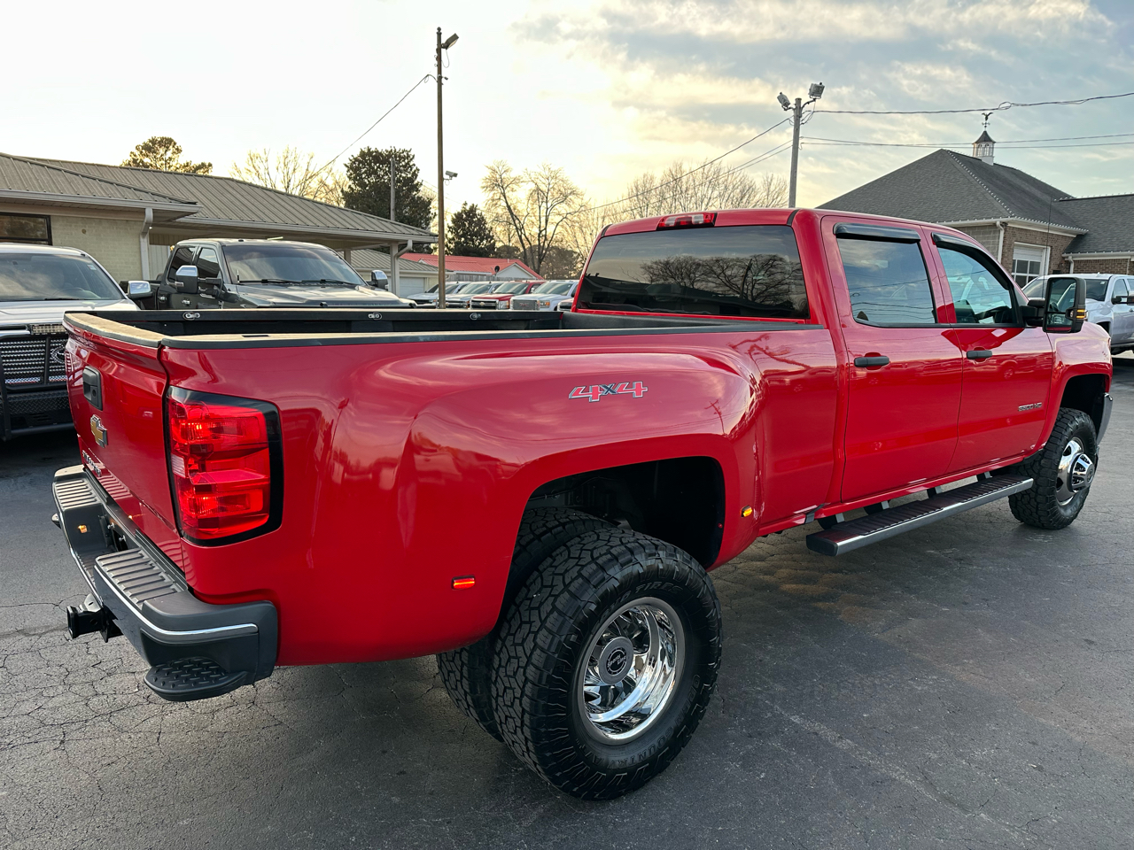 Chevrolet Silverado 3500HD 4WD Crew Cab 167.7" Work Truck 2016