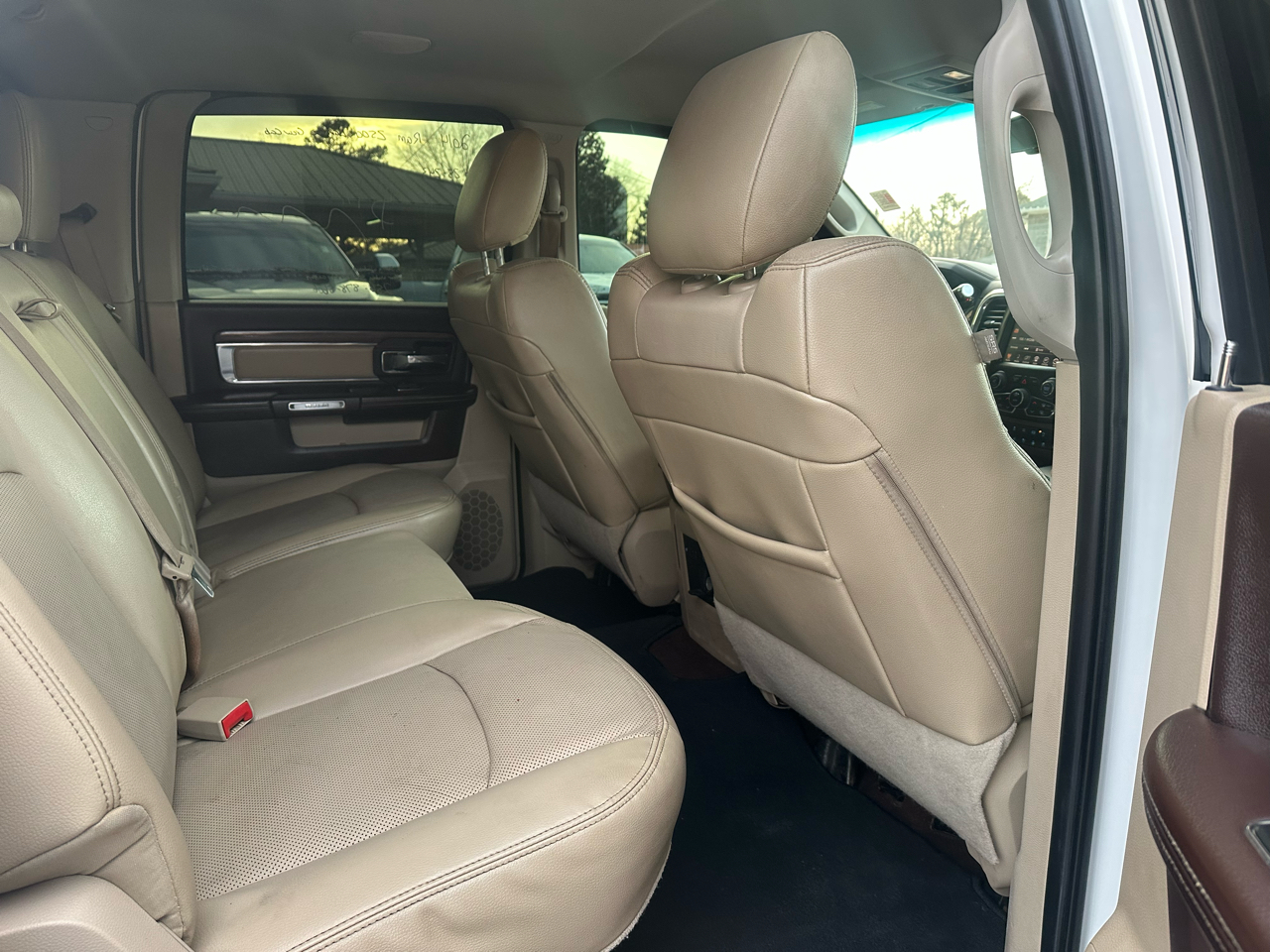 RAM 2500 4WD Crew Cab 169" Laramie 2014