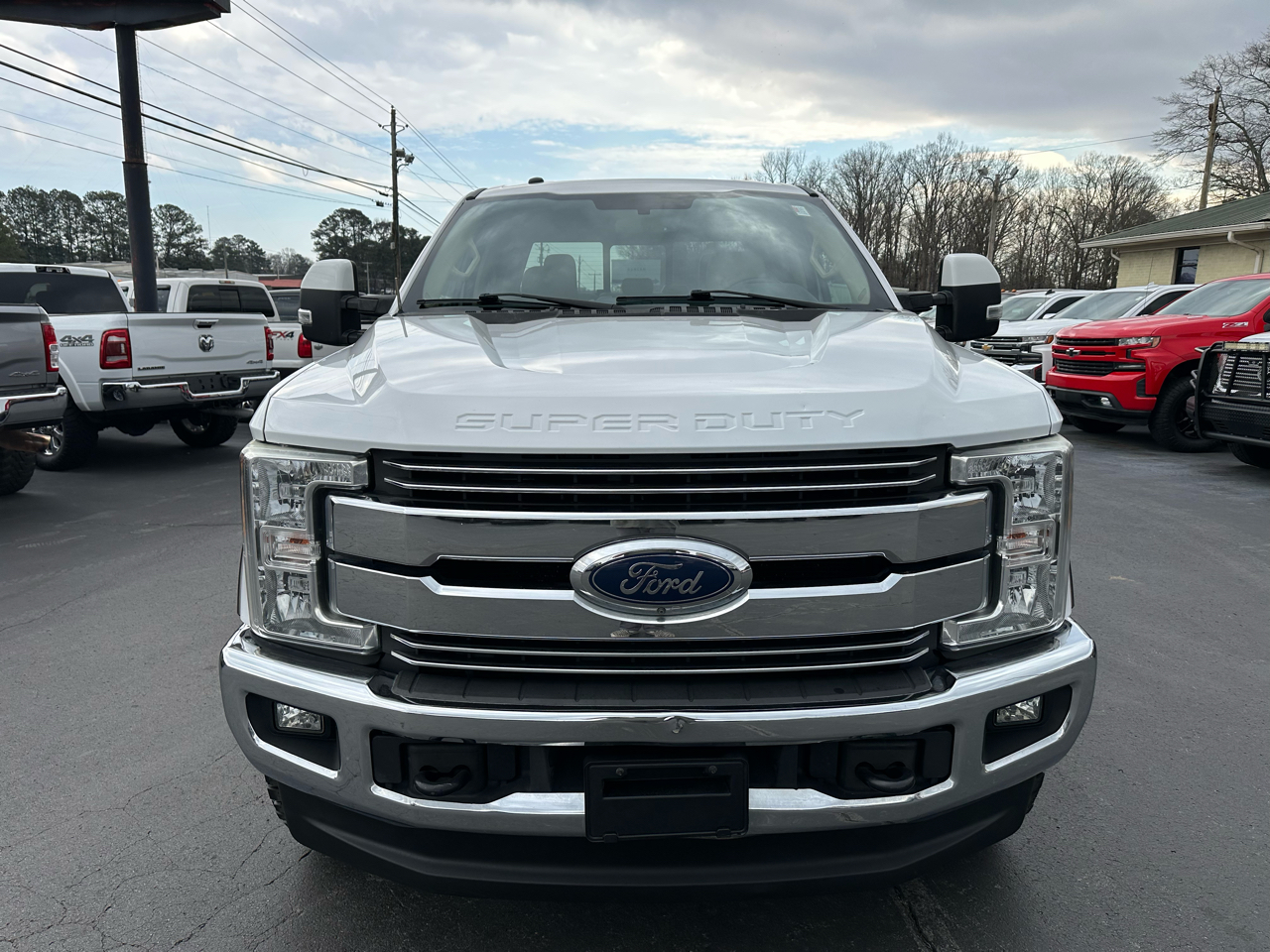 Ford Super Duty F-250 SRW Lariat 4WD Crew Cab 6.75' Box 2017