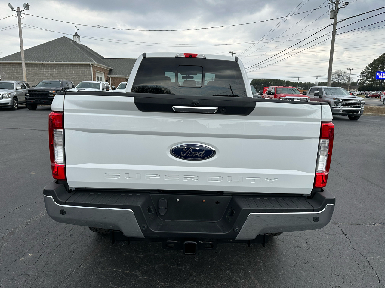Ford Super Duty F-250 SRW Lariat 4WD Crew Cab 6.75' Box 2017