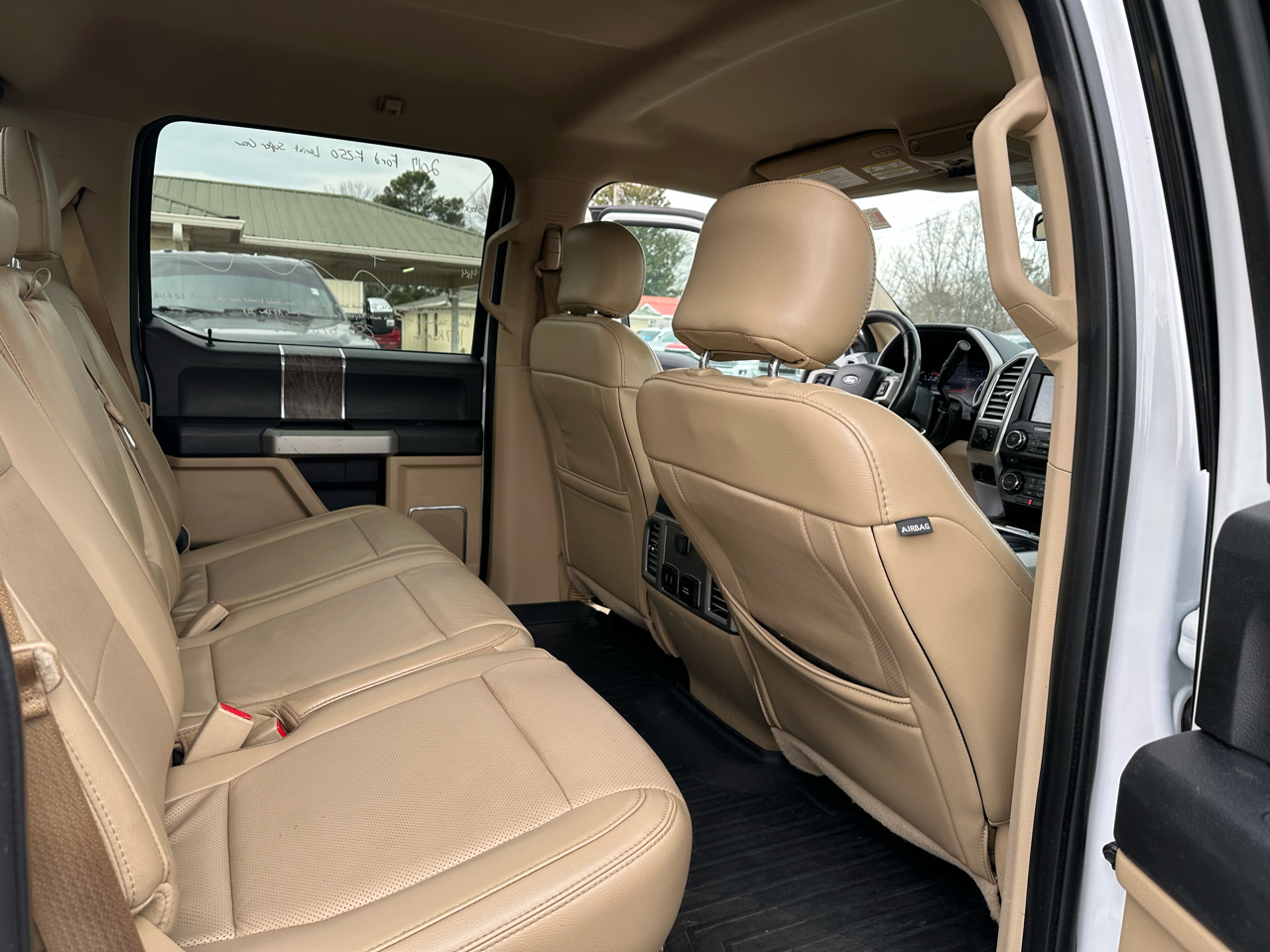 Ford Super Duty F-250 SRW Lariat 4WD Crew Cab 6.75' Box 2017