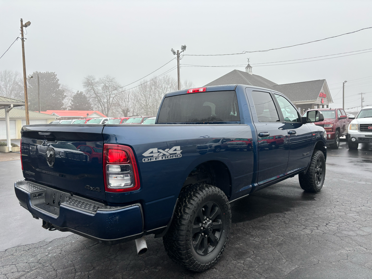 RAM 2500 Lone Star 4x4 Crew Cab 6'4" Box 2020