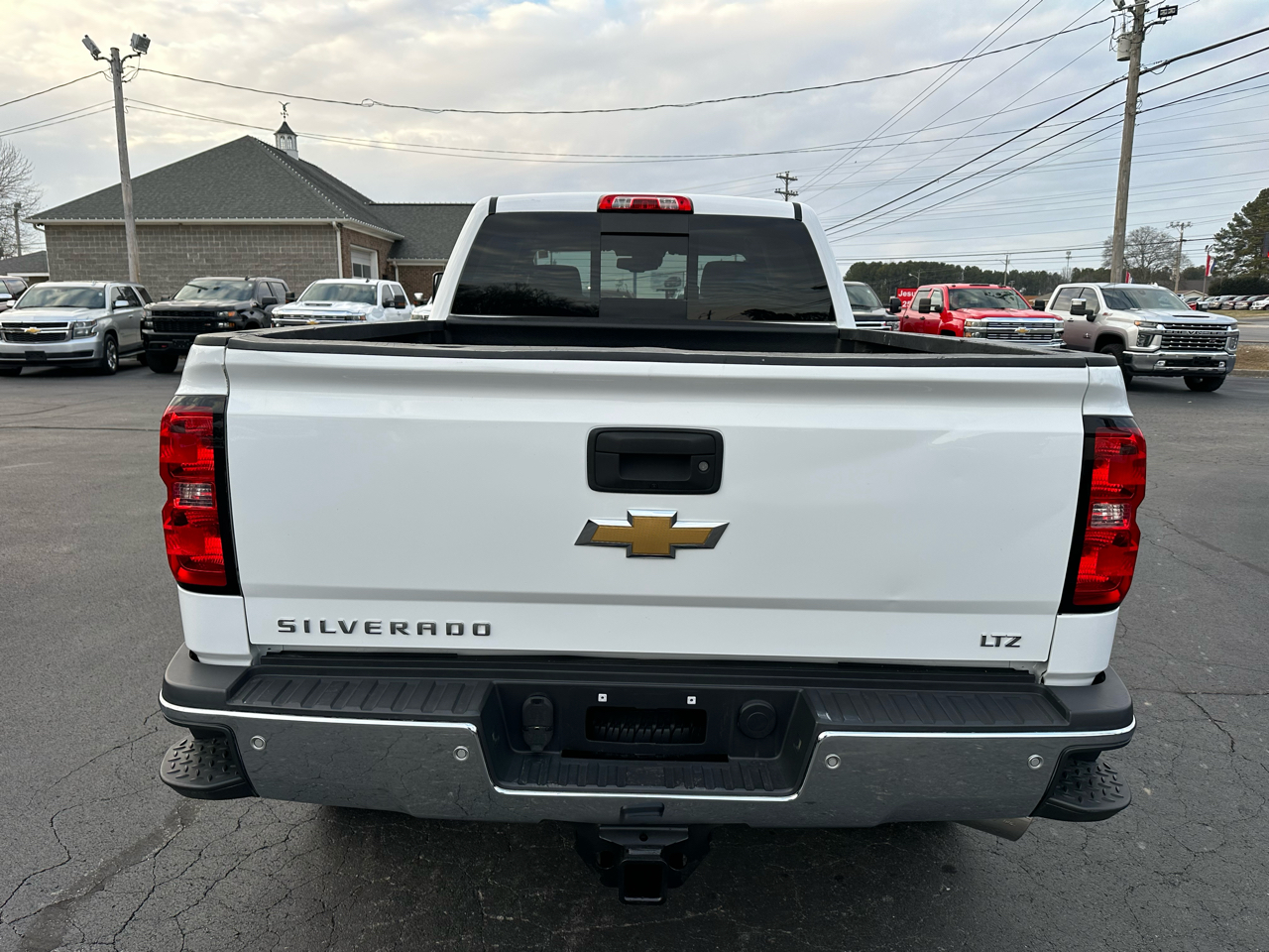 Chevrolet Silverado 2500HD Built After Aug 14 4WD Crew Cab 153.7" LTZ 2015