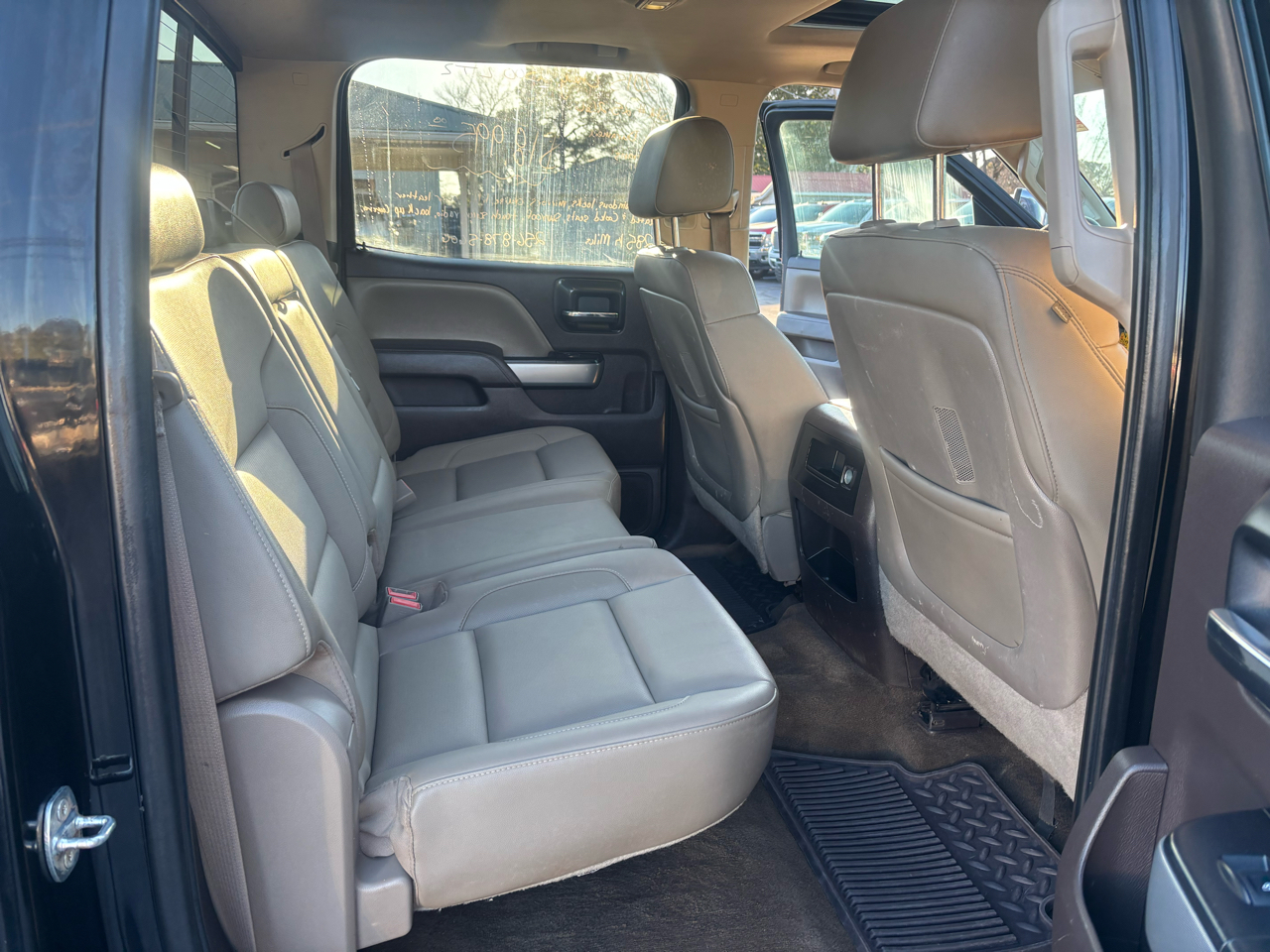 Chevrolet Silverado 2500HD Built After Aug 14 4WD Crew Cab 153.7" LTZ 2015