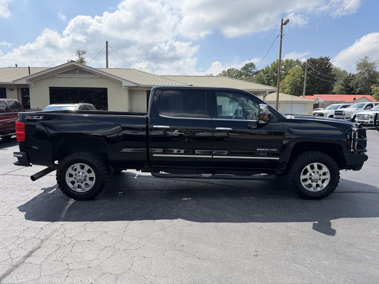 Chevrolet Silverado 2500HD Built After Aug 14 4WD Crew Cab 153.7" LTZ 2015