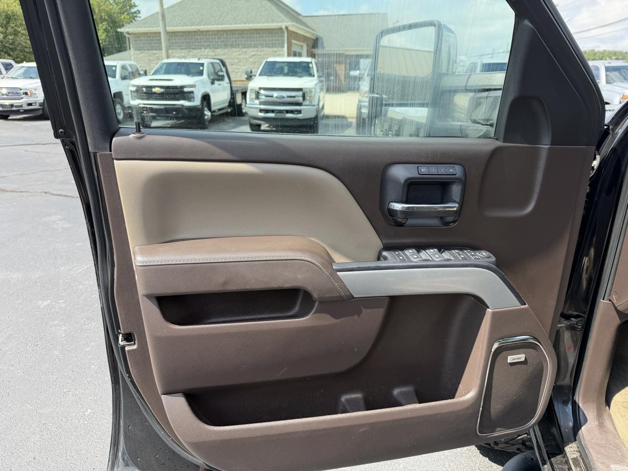 Chevrolet Silverado 2500HD Built After Aug 14 4WD Crew Cab 153.7" LTZ 2015