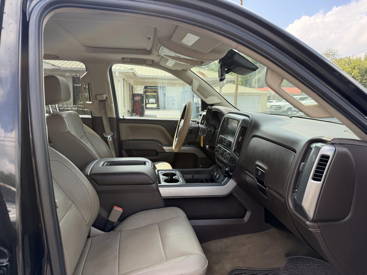 Chevrolet Silverado 2500HD Built After Aug 14 4WD Crew Cab 153.7" LTZ 2015
