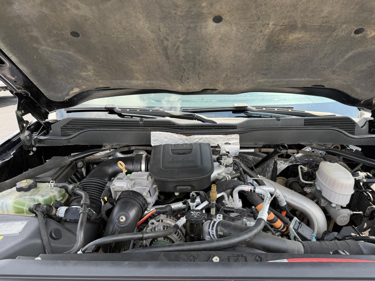 Chevrolet Silverado 2500HD Built After Aug 14 4WD Crew Cab 153.7" LTZ 2015