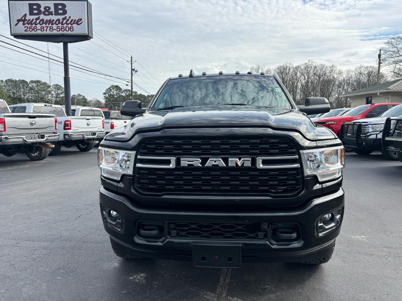 RAM 2500 Big Horn 4x4 Crew Cab 6'4" Box 2022