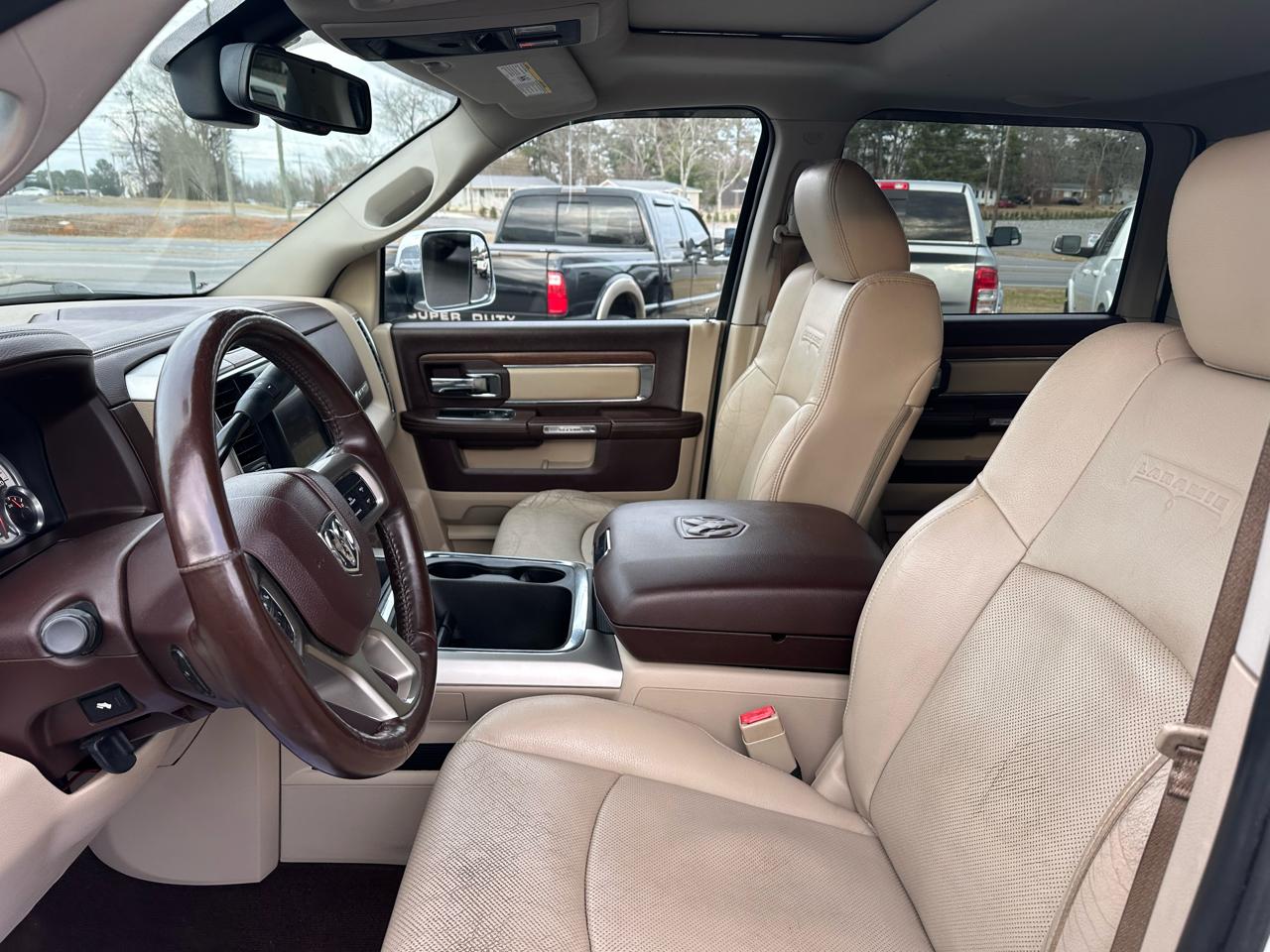 RAM 2500 4WD Crew Cab 149" Laramie 2016