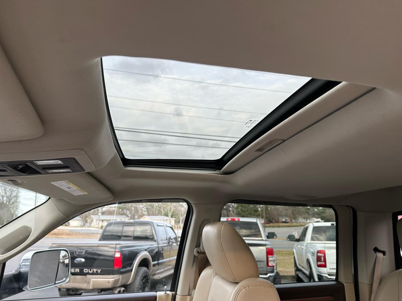 RAM 2500 4WD Crew Cab 149" Laramie 2016