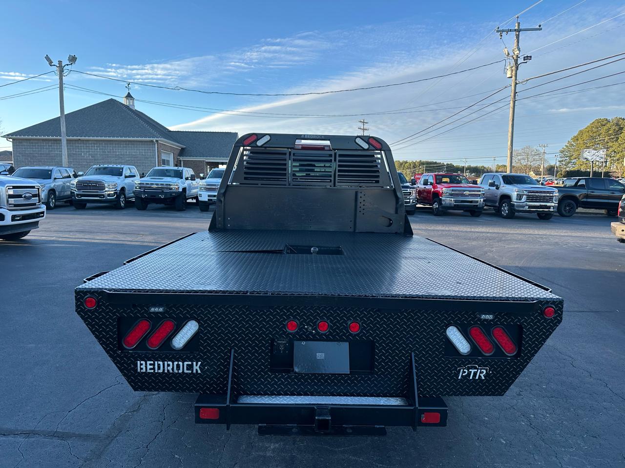 Chevrolet Silverado 3500HD CC 4WD Crew Cab 177" WB, 60" CA Work Truck 2022