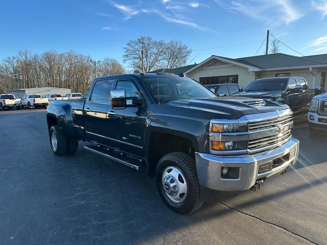Chevrolet Silverado 3500HD 4WD Crew Cab 167.7" LTZ 2018