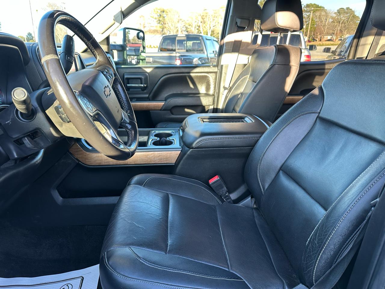 Chevrolet Silverado 3500HD 4WD Crew Cab 167.7" LTZ 2018