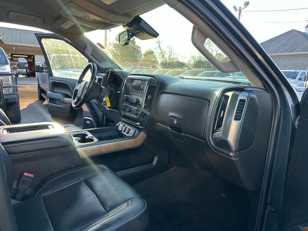 Chevrolet Silverado 3500HD 4WD Crew Cab 167.7" LTZ 2018