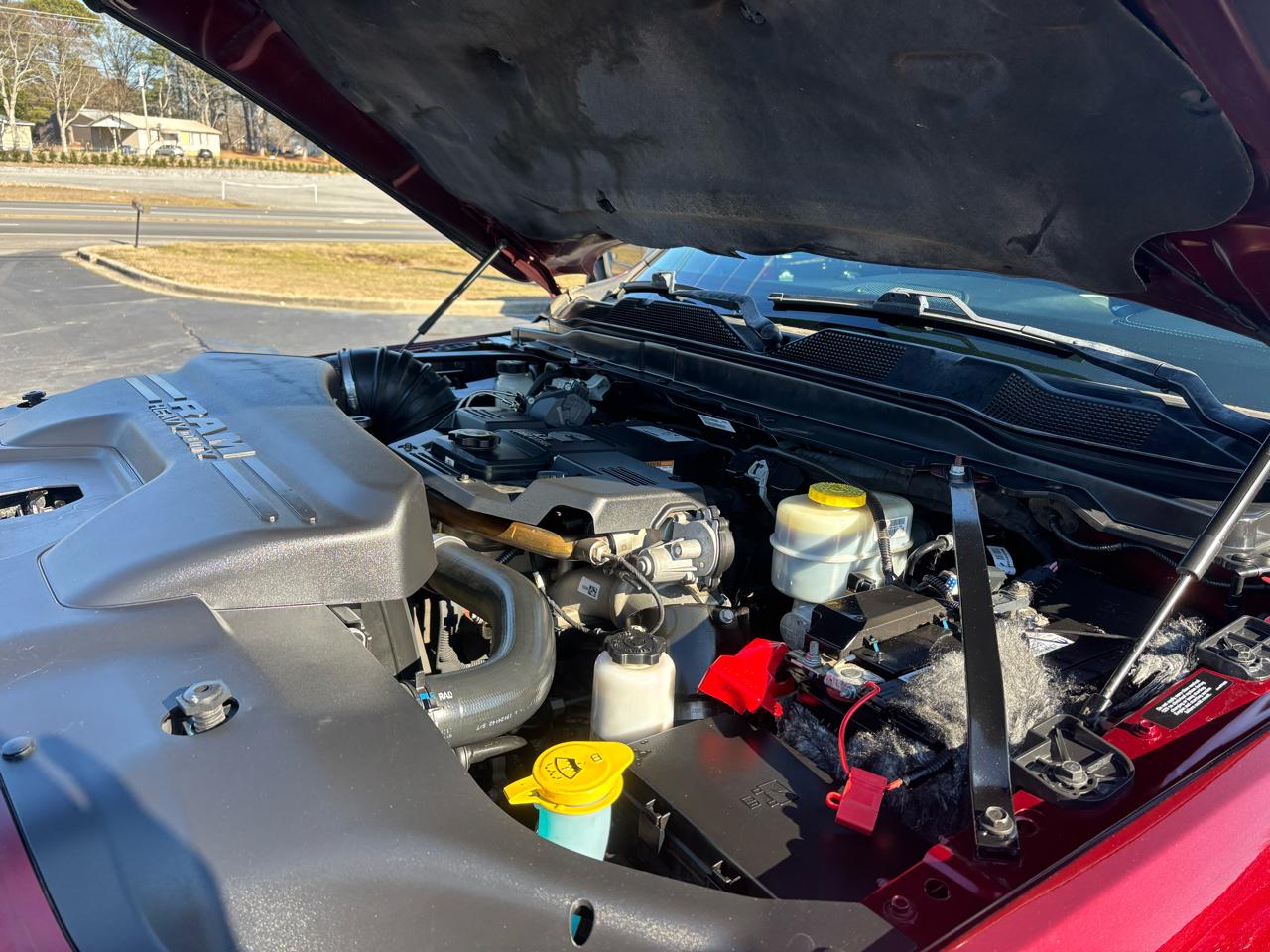 RAM 2500 Laramie 4x4 Crew Cab 6'4" Box 2020