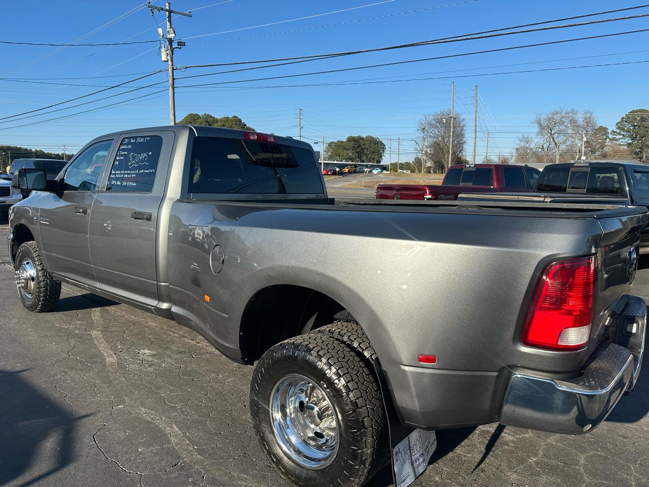 RAM 3500 4WD Crew Cab 169" ST 2011