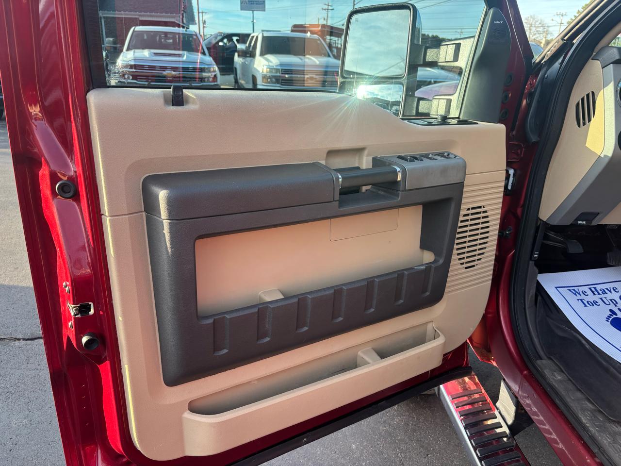 Ford Super Duty F-250 SRW 4WD Crew Cab 172" Lariat 2016