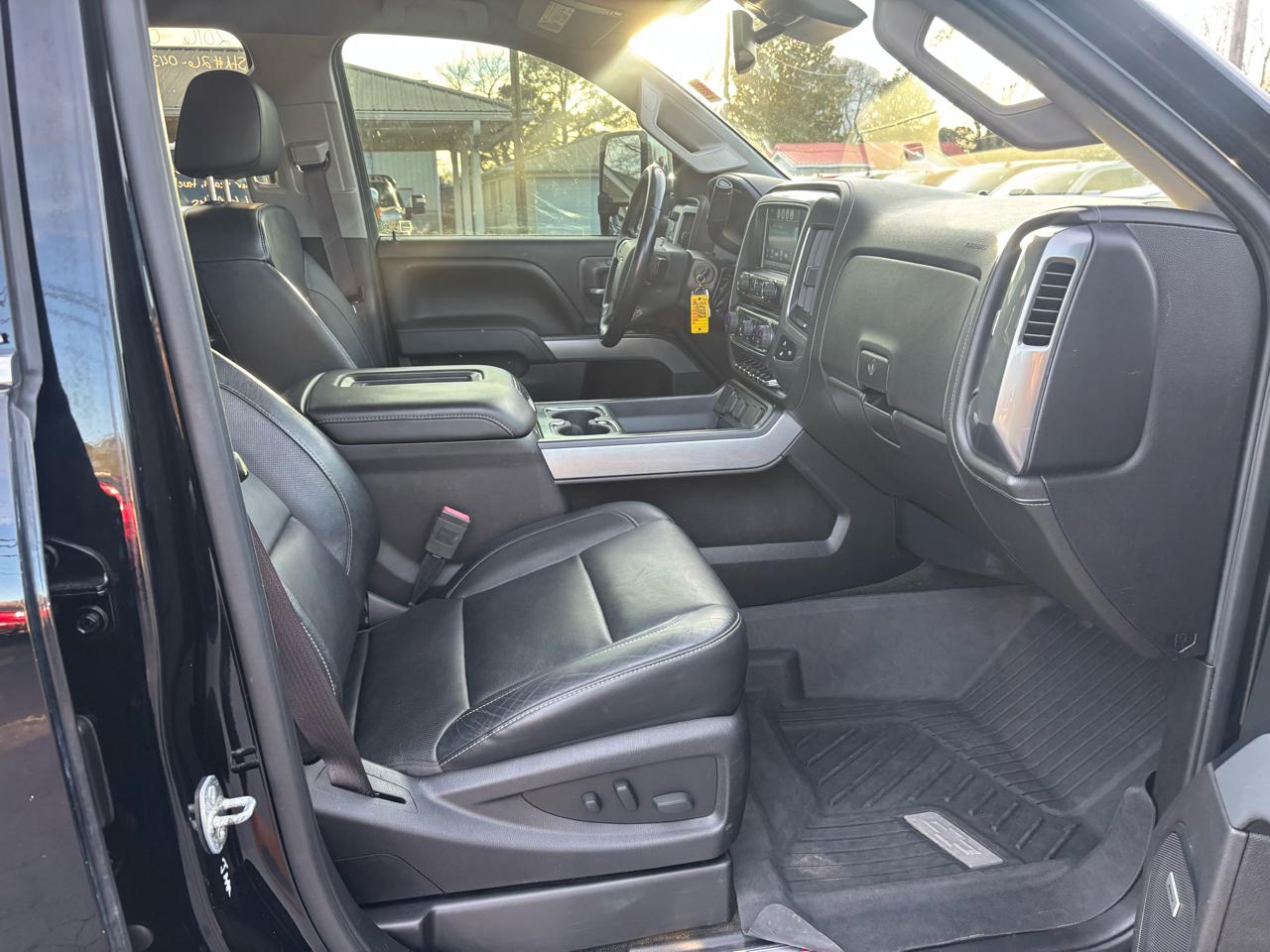 Chevrolet Silverado 2500HD 4WD Crew Cab 153.7" LTZ 2016