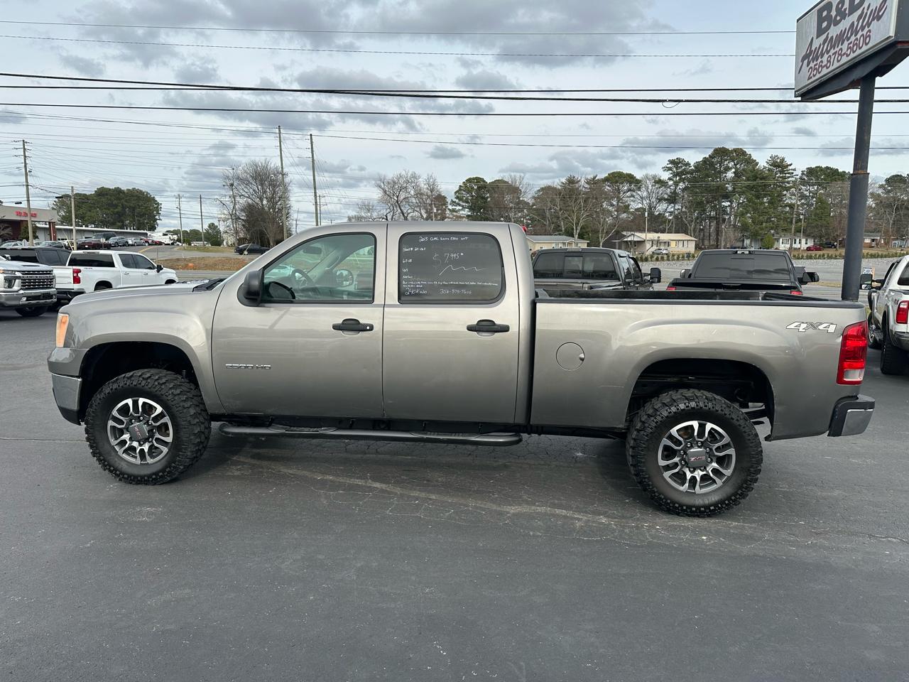 GMC Sierra 2500HD 4WD Crew Cab 153.7" Work Truck 2013