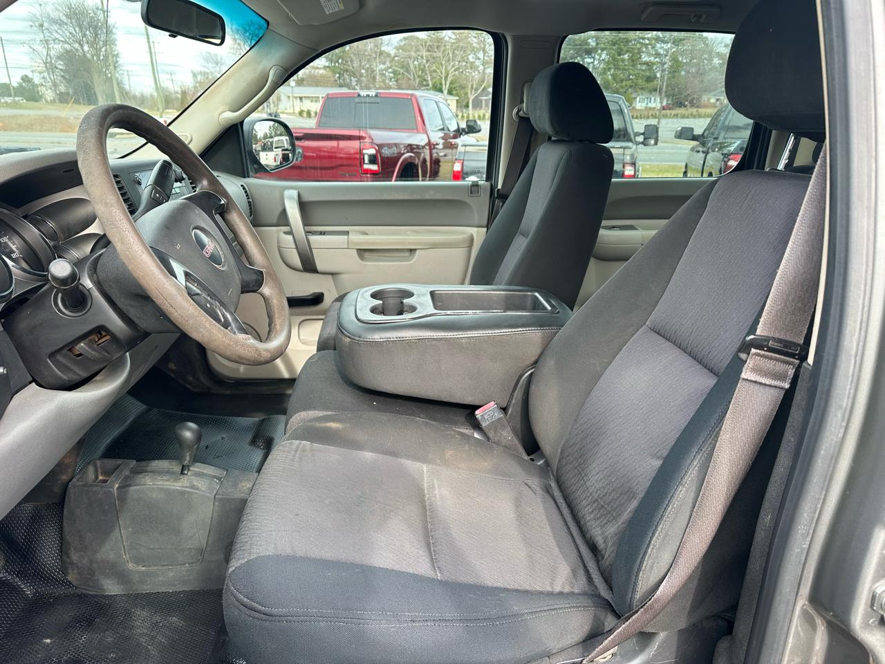 GMC Sierra 2500HD 4WD Crew Cab 153.7" Work Truck 2013