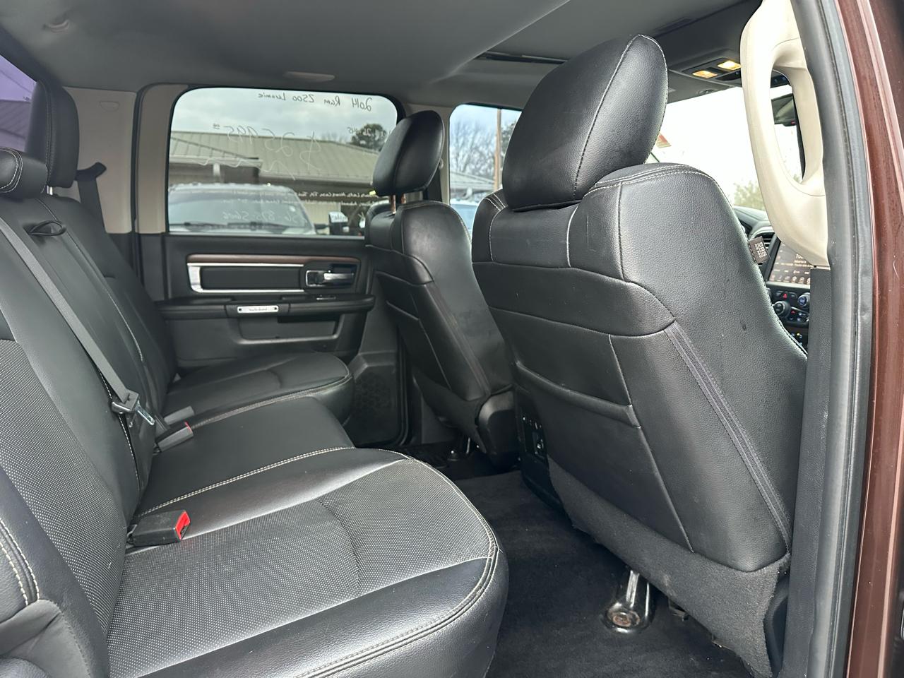 RAM 2500 4WD Crew Cab 149" Laramie 2014