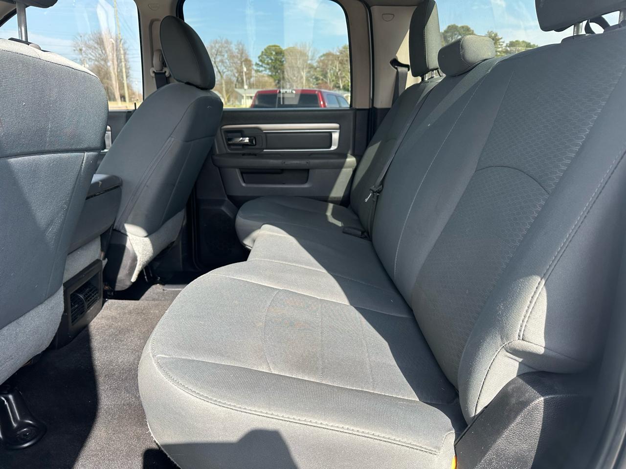 RAM 2500 4WD Crew Cab 149" SLT 2016