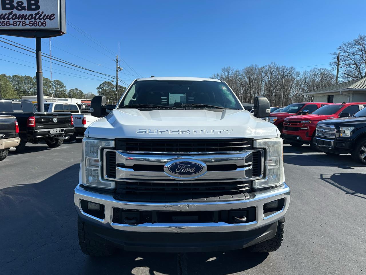 Ford Super Duty F-250 SRW XLT 4WD Crew Cab 6.75' Box 2017
