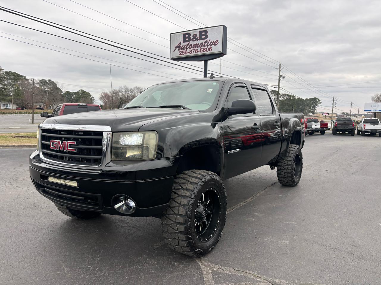 GMC Sierra 1500 4WD Crew Cab 143.5" SLE 2011