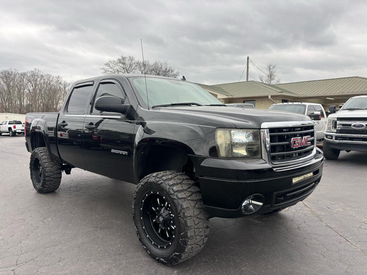 GMC Sierra 1500 4WD Crew Cab 143.5" SLE 2011
