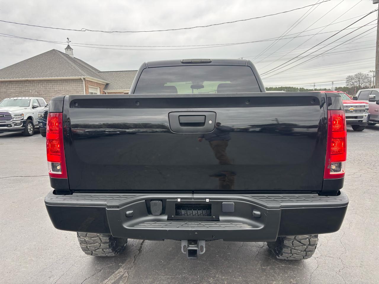 GMC Sierra 1500 4WD Crew Cab 143.5" SLE 2011