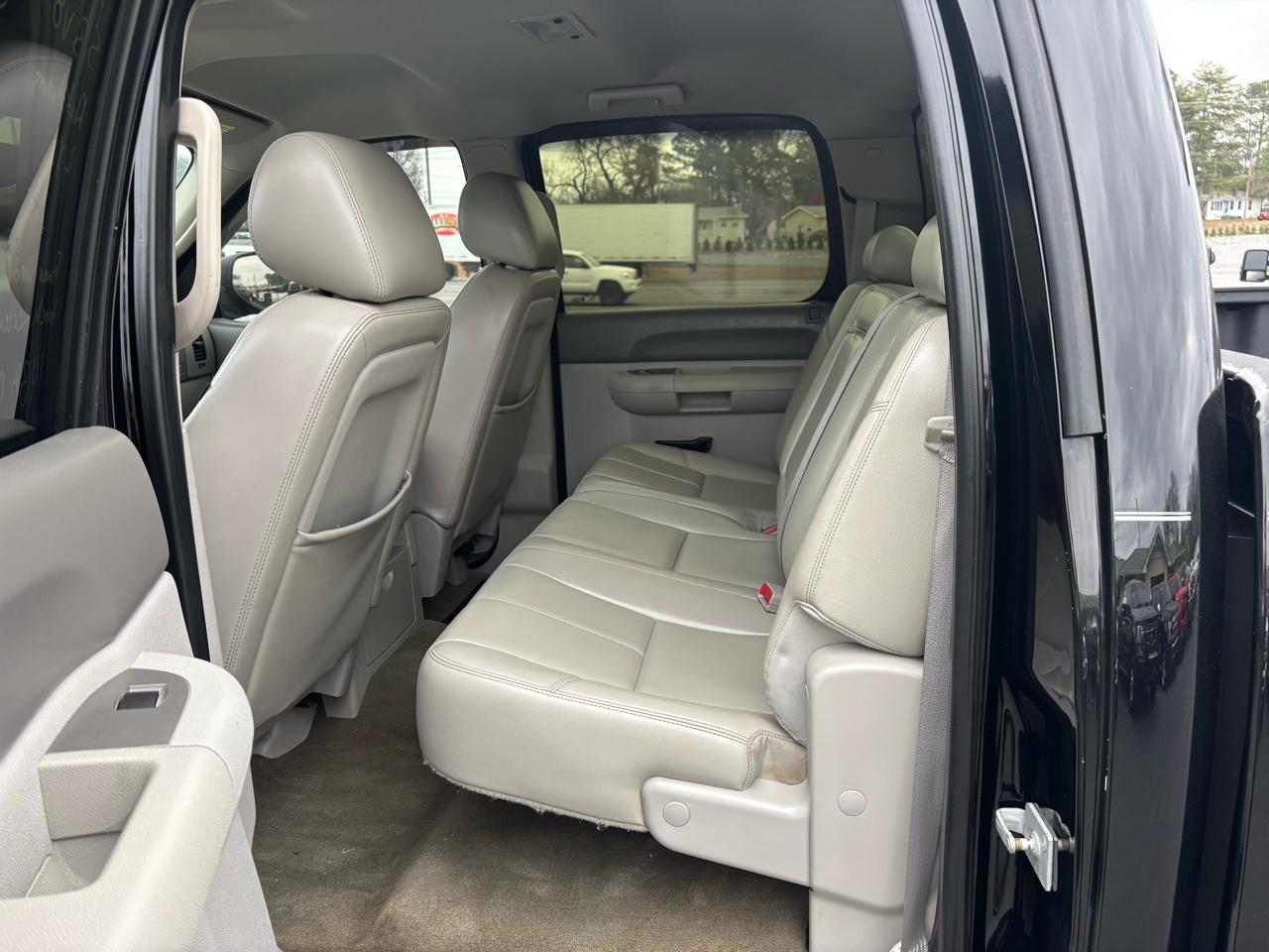 GMC Sierra 1500 4WD Crew Cab 143.5" SLE 2011