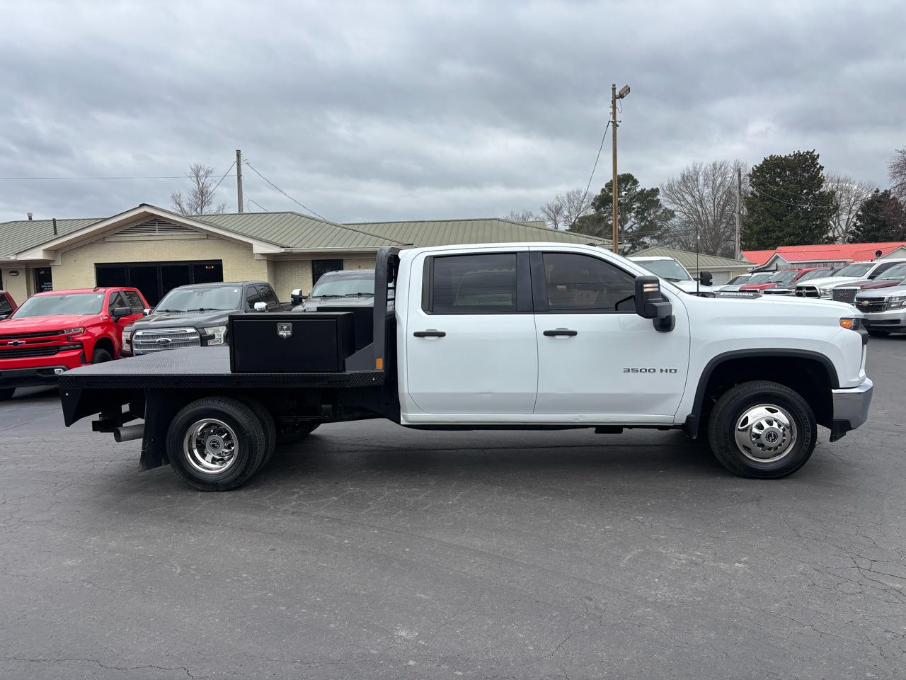 Chevrolet Silverado 3500HD CC 4WD Crew Cab 177" WB, 60" CA Work Truck 2021