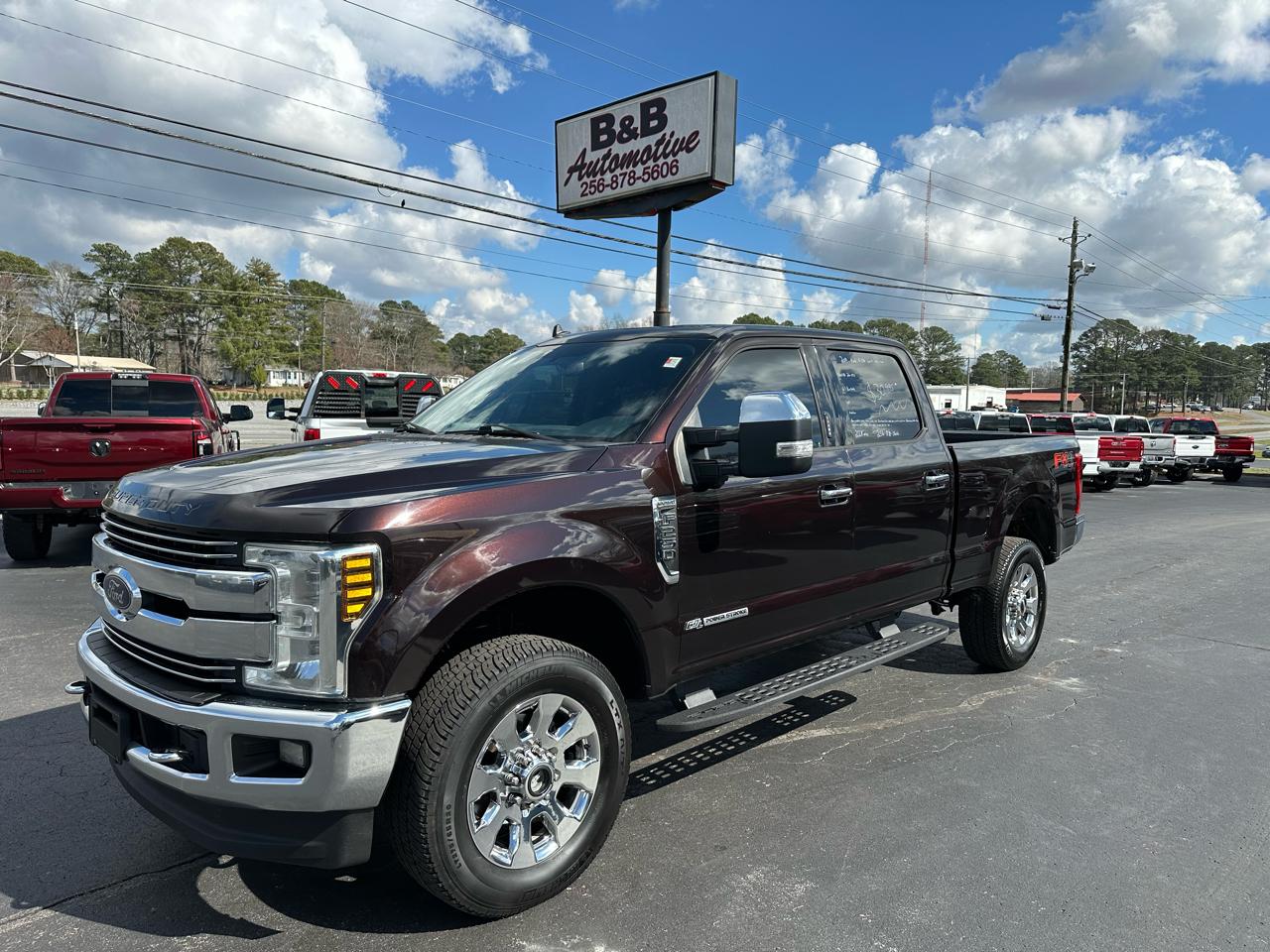 Ford Super Duty F-250 SRW Lariat 4WD Crew Cab 6.75' Box 2019
