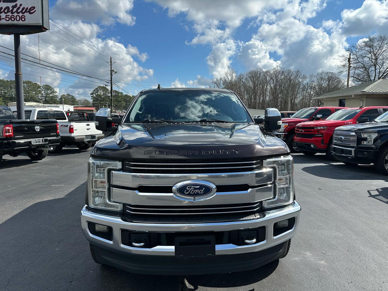 Ford Super Duty F-250 SRW Lariat 4WD Crew Cab 6.75' Box 2019