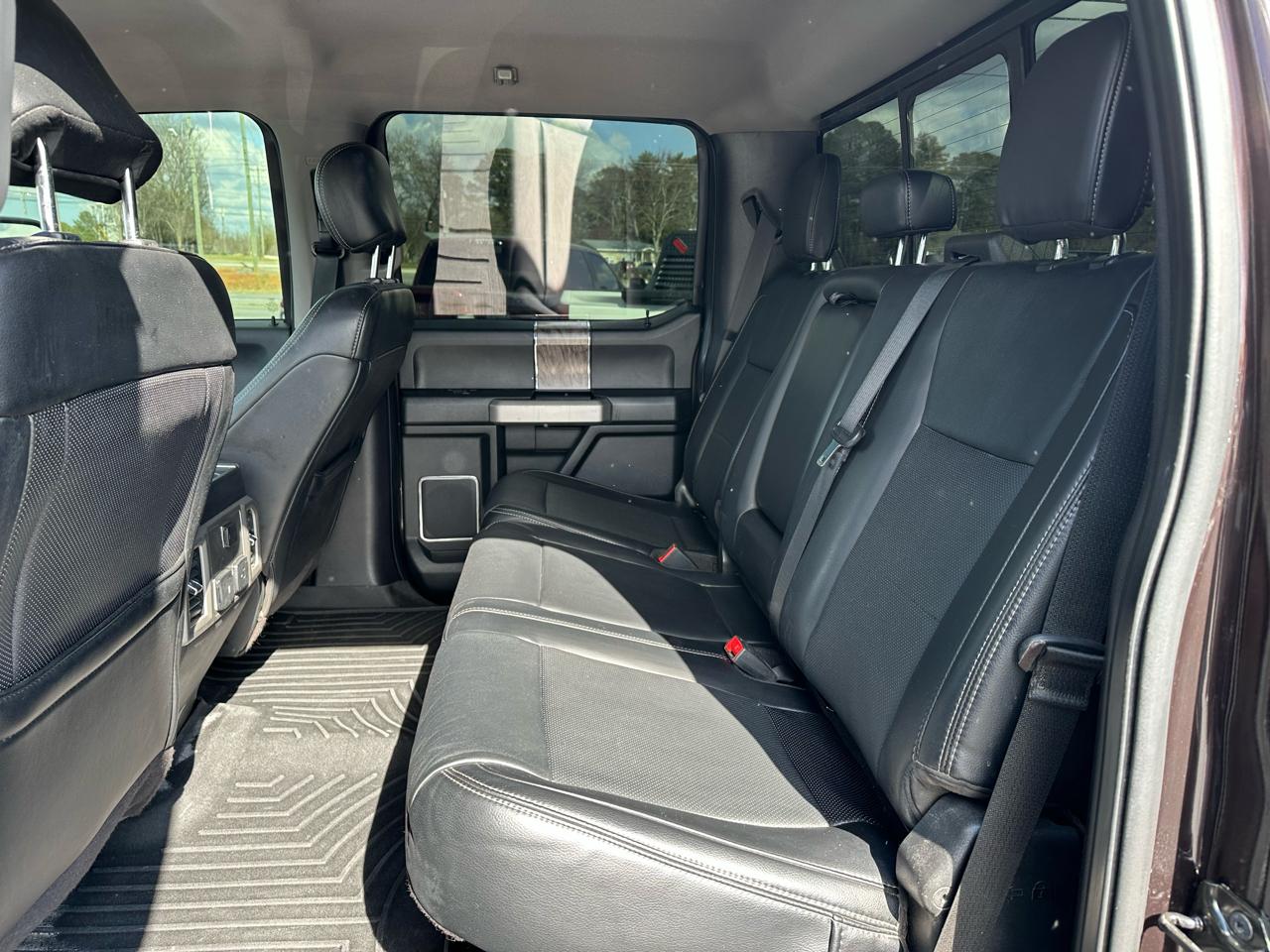 Ford Super Duty F-250 SRW Lariat 4WD Crew Cab 6.75' Box 2019