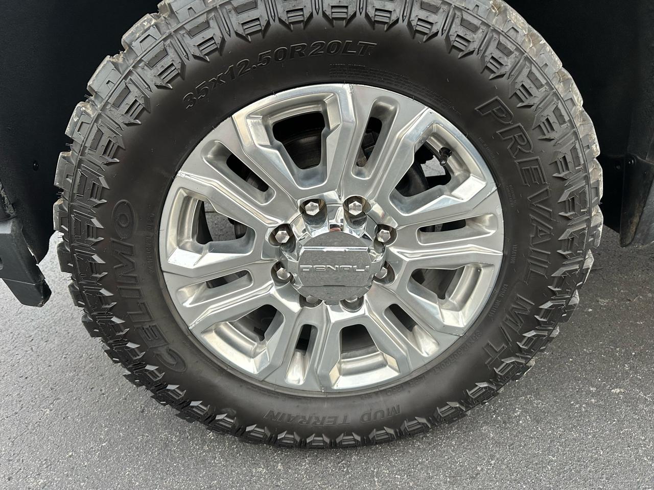 GMC Sierra 2500HD 4WD Crew Cab 159" Denali 2020