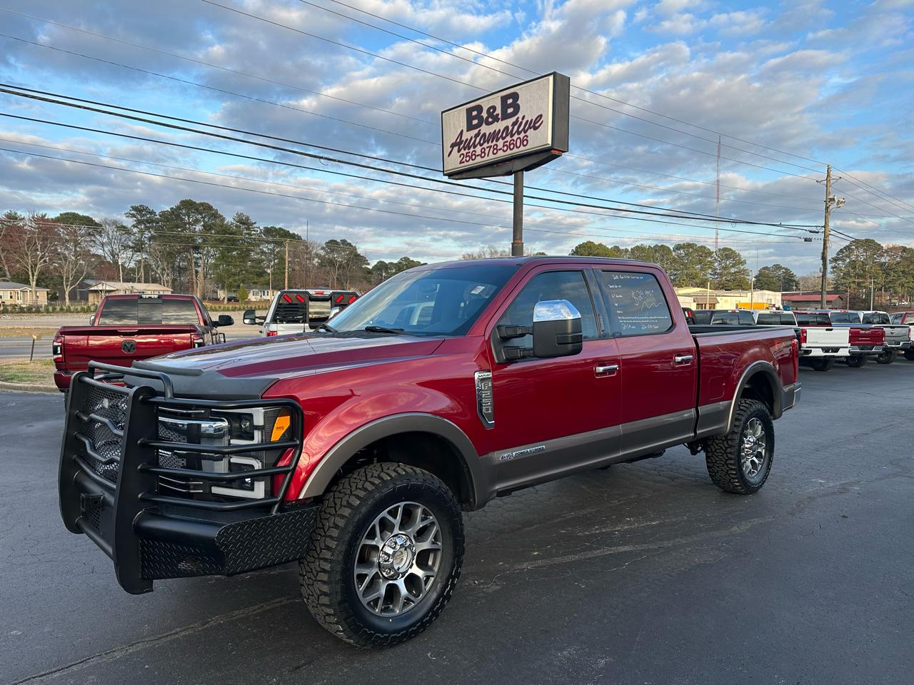 Ford Super Duty F-250 SRW Lariat 4WD Crew Cab 6.75' Box 2018