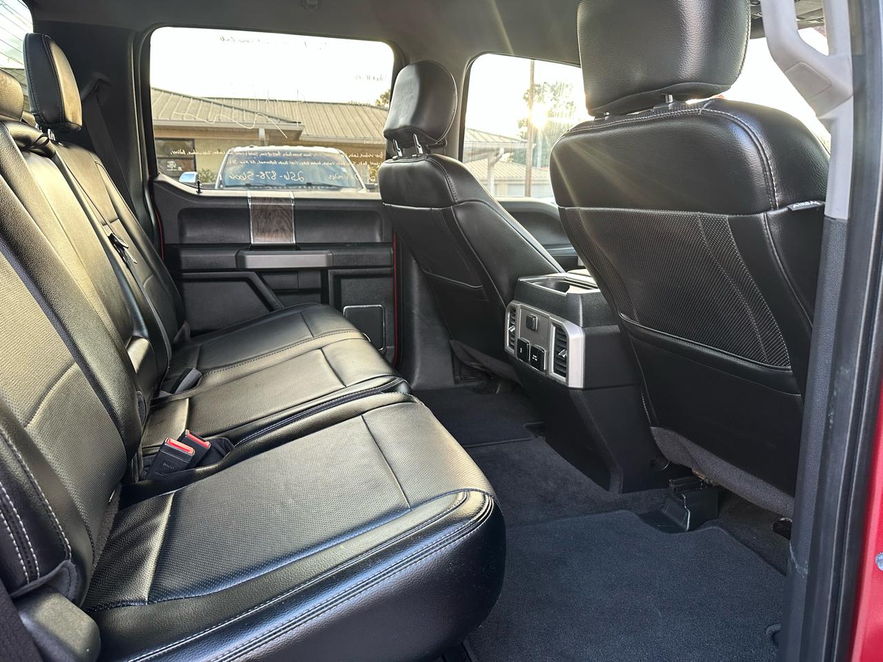 Ford Super Duty F-250 SRW Lariat 4WD Crew Cab 6.75' Box 2018