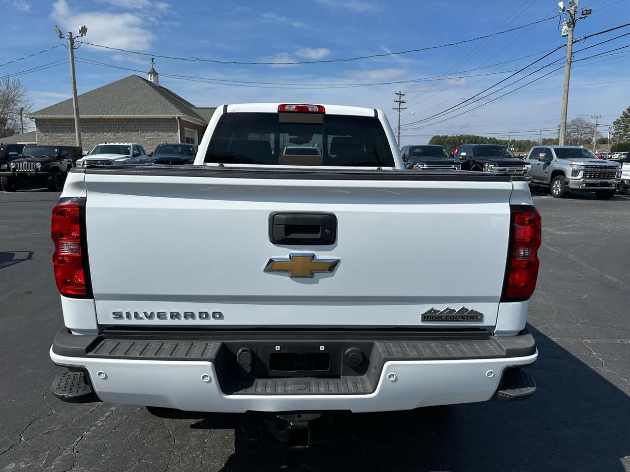 Chevrolet Silverado 2500HD 4WD Crew Cab 153.7" High Country 2017